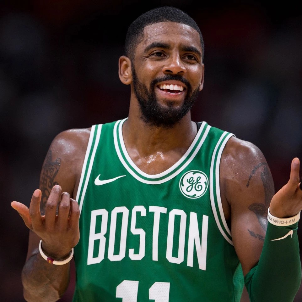 曼联则以边 曼联则以边